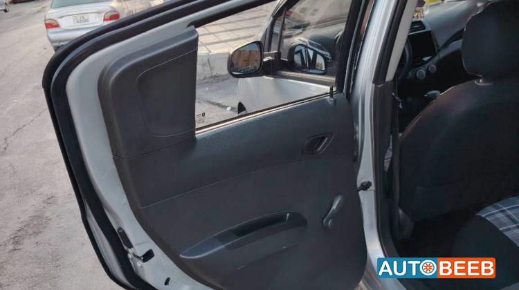 Chevrolet Spark 2015