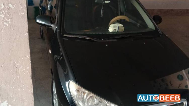 Hyundai Avante 2009
