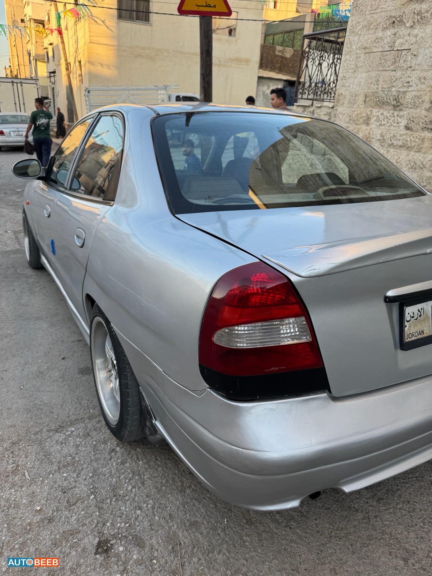 Daewoo Nubira 1999