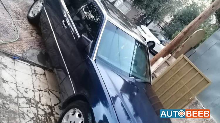مرسيدس بنز E200 1992