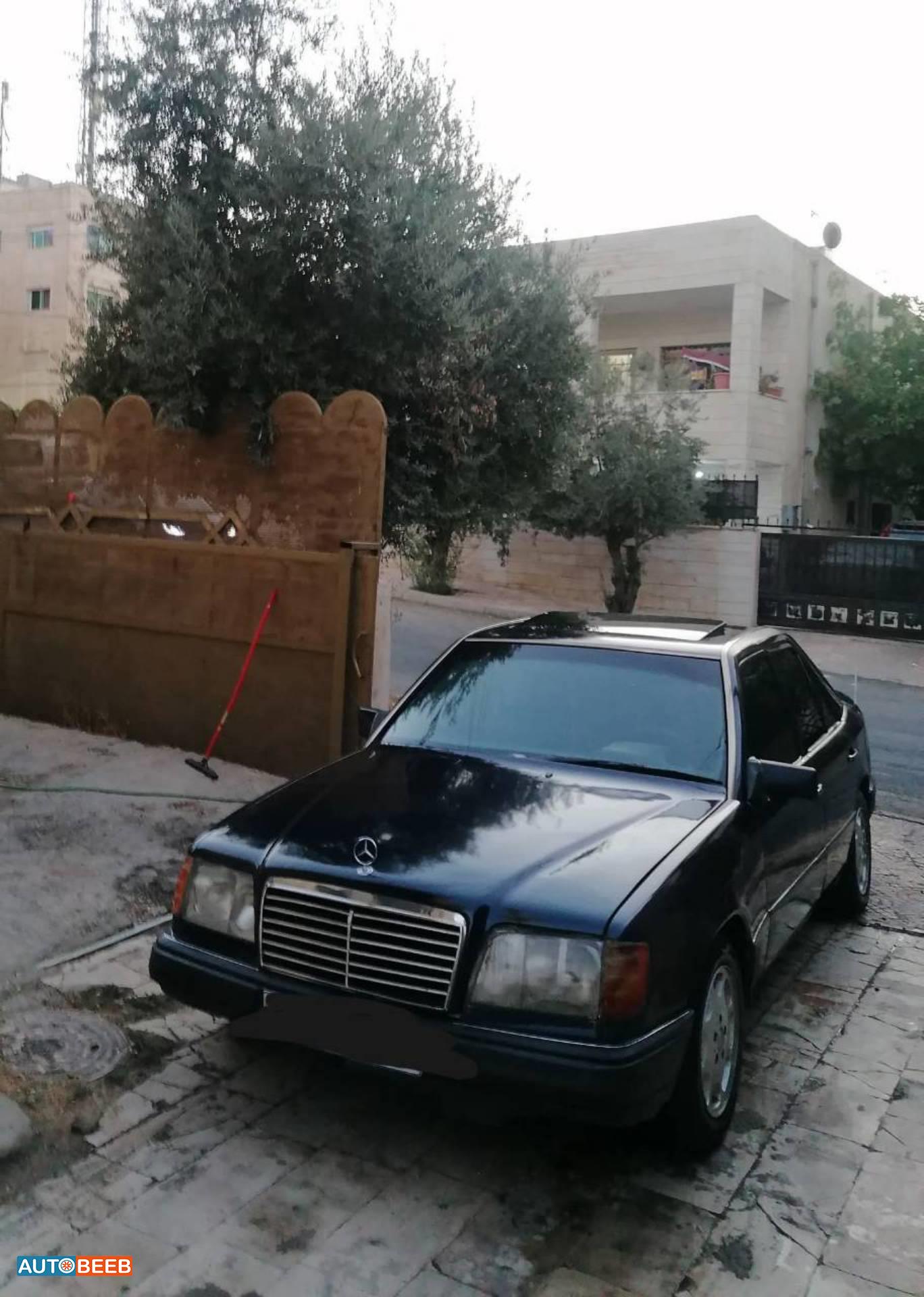 مرسيدس بنز E200 1992