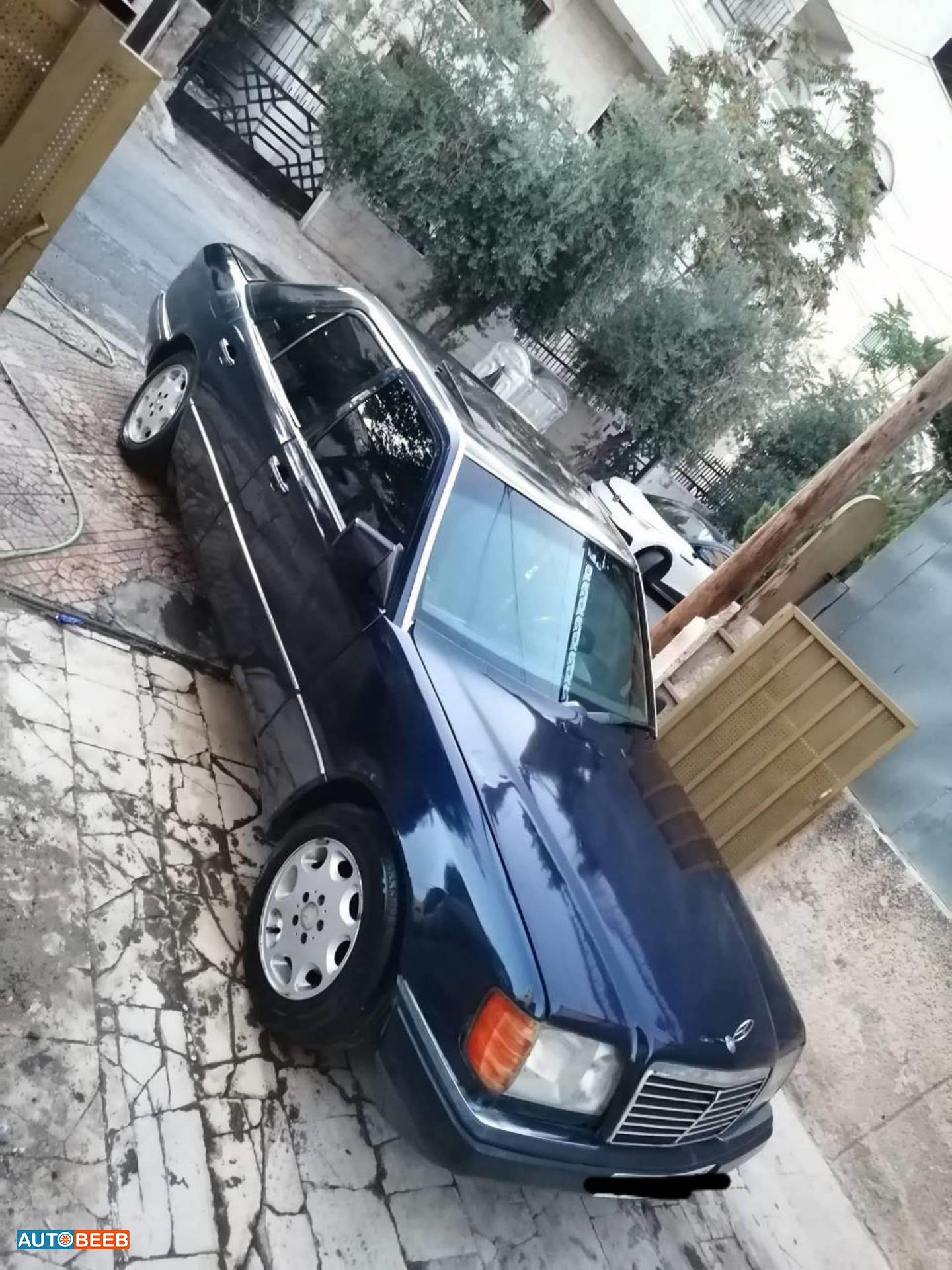 مرسيدس بنز E200 1992