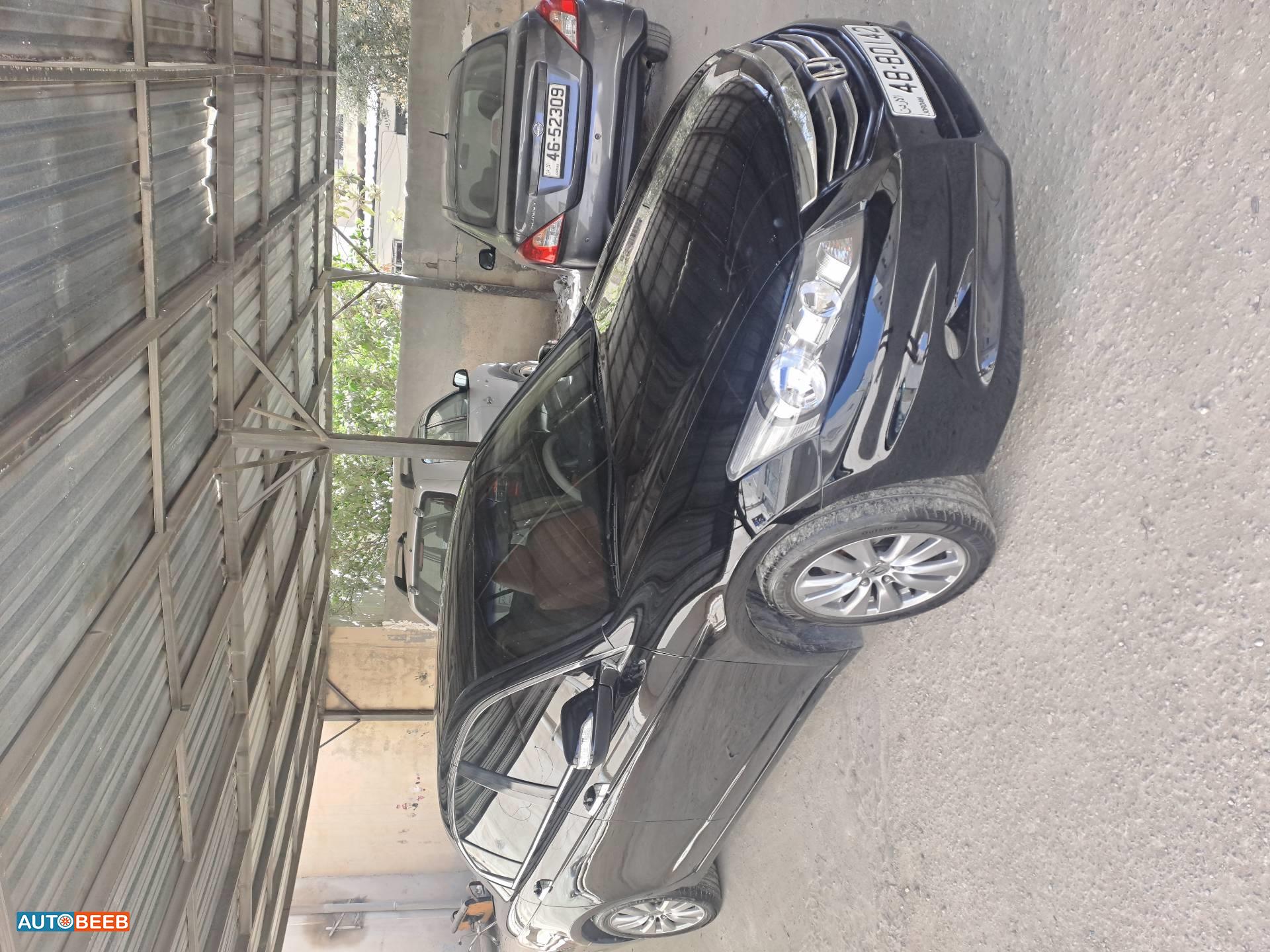 هوندا اكورد 2012