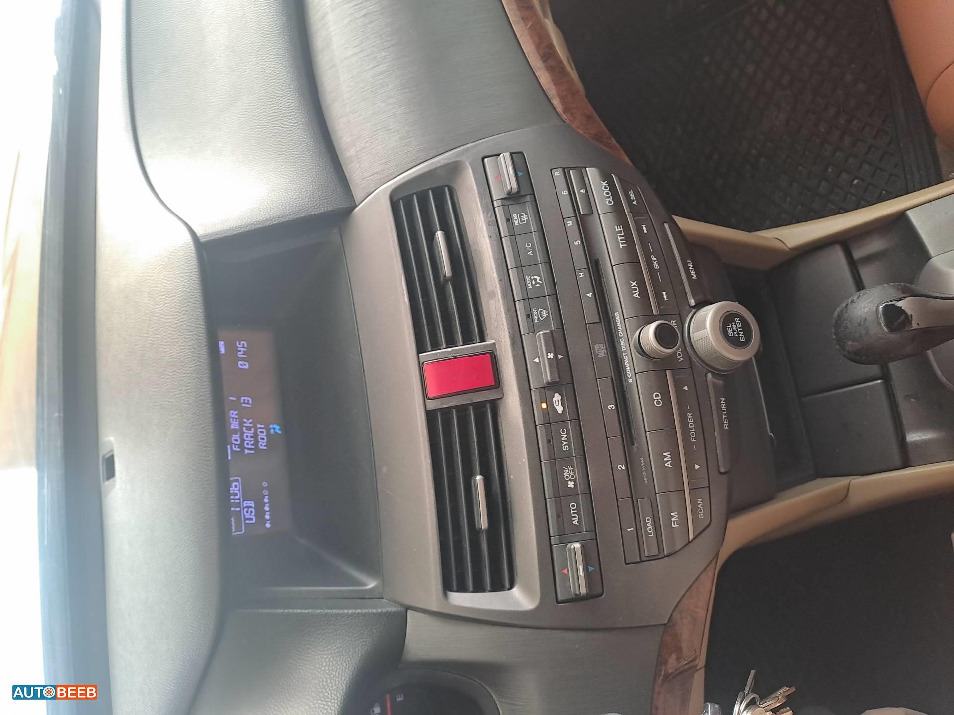 هوندا اكورد 2012