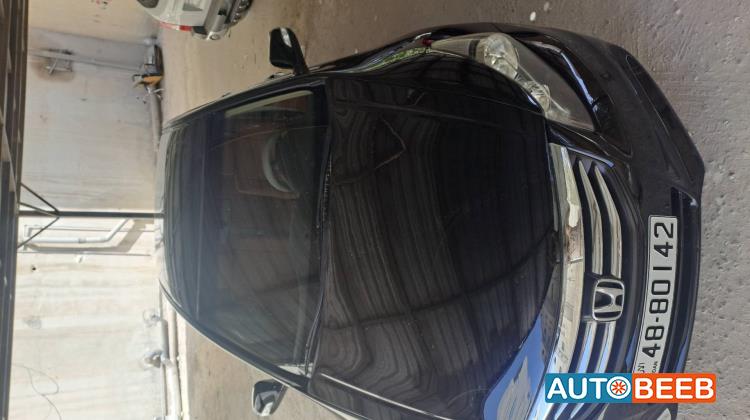 هوندا اكورد 2012