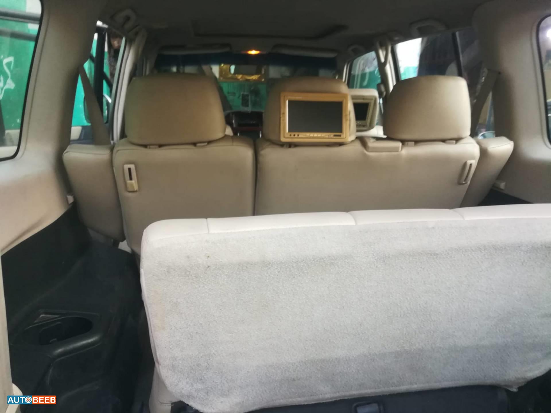 ميتسوبيشي باجيرو 2004