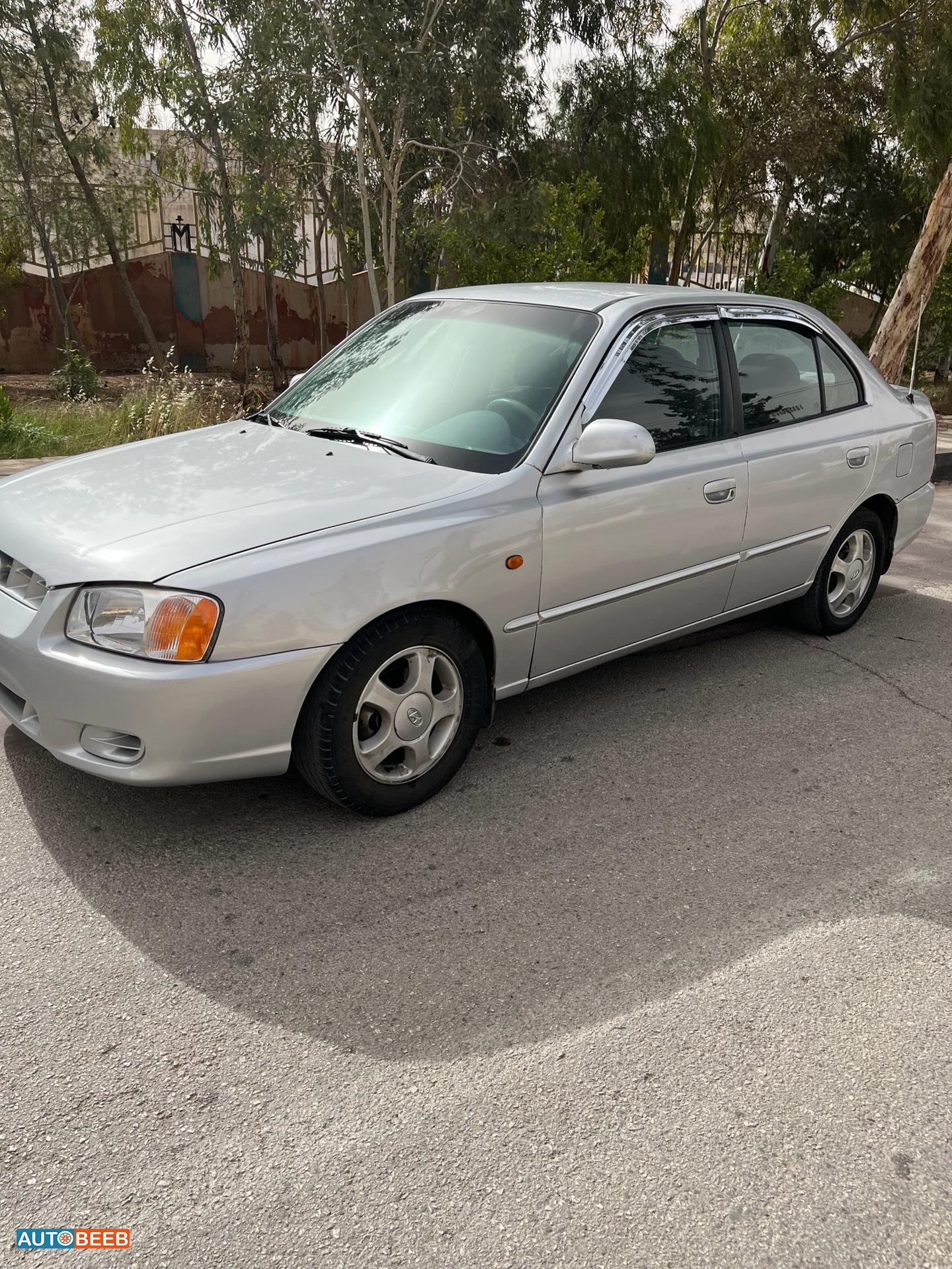 Hyundai Verna 2001