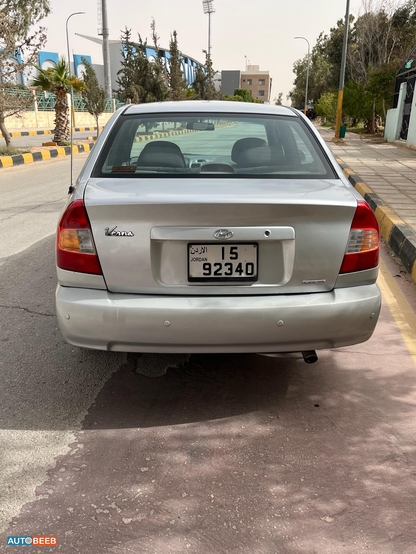 Hyundai Verna 2001