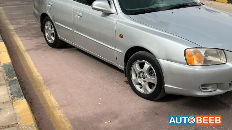Hyundai Verna 2001