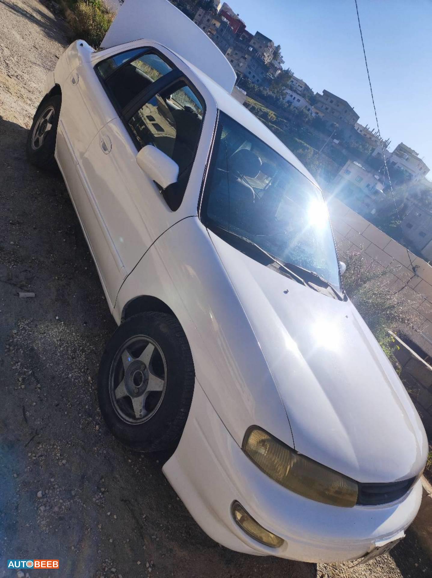 كيا سيفيا 1995