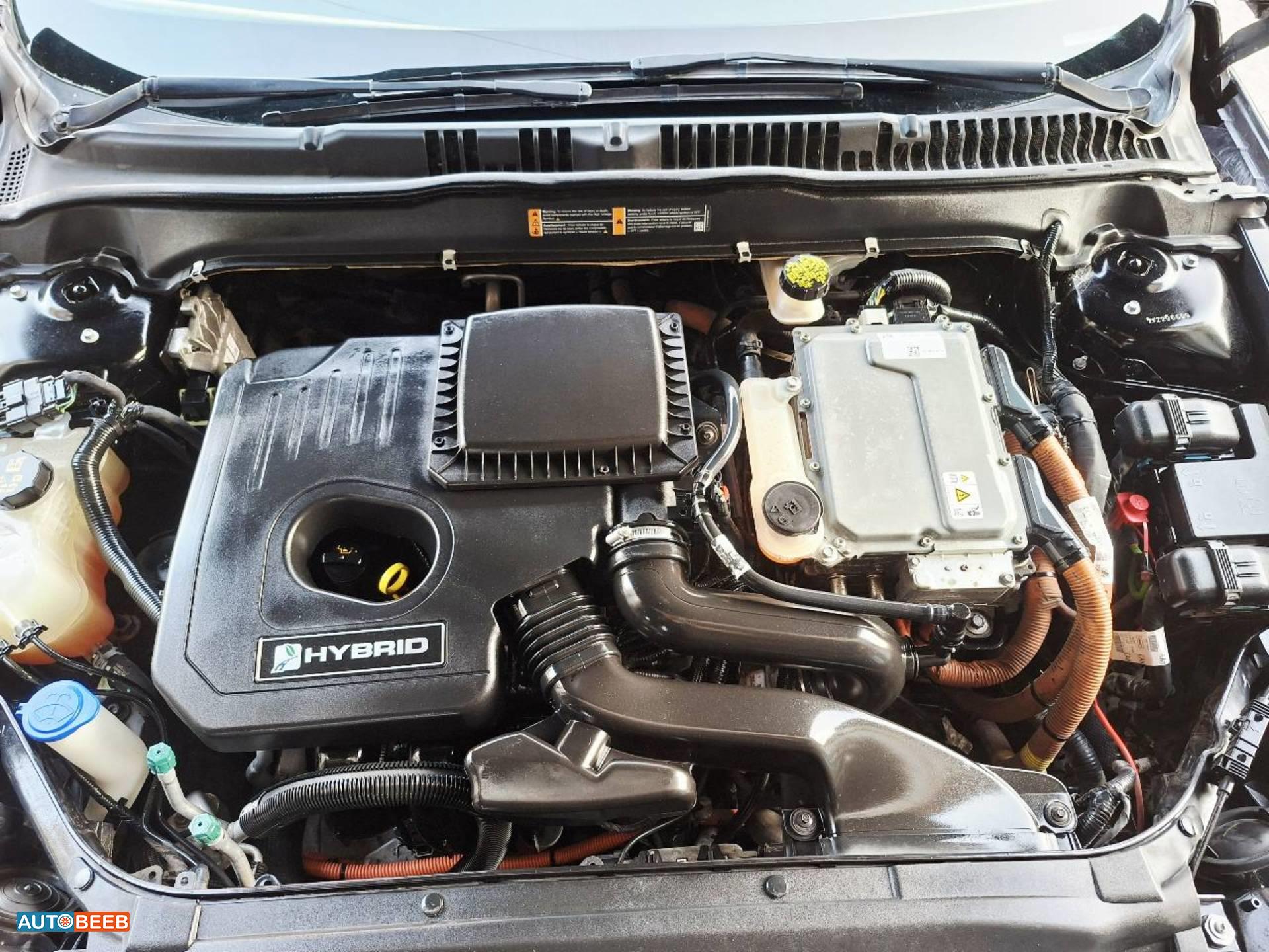 فورد فيوجن 2017