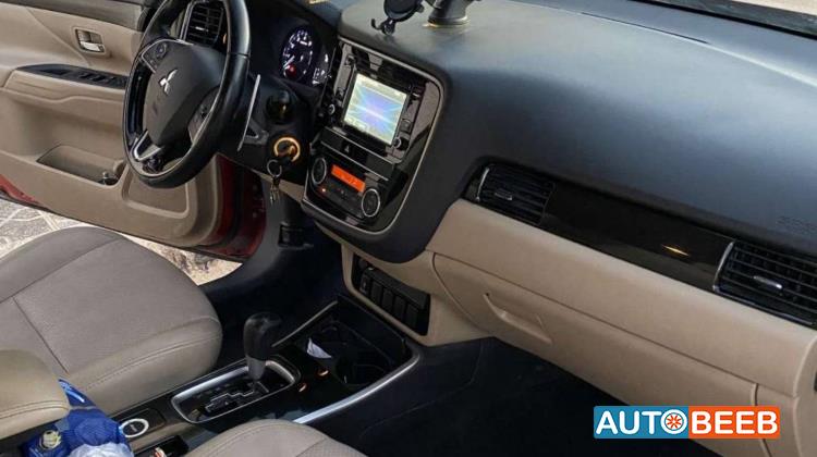 ميتسوبيشي اوتلاندر 2019