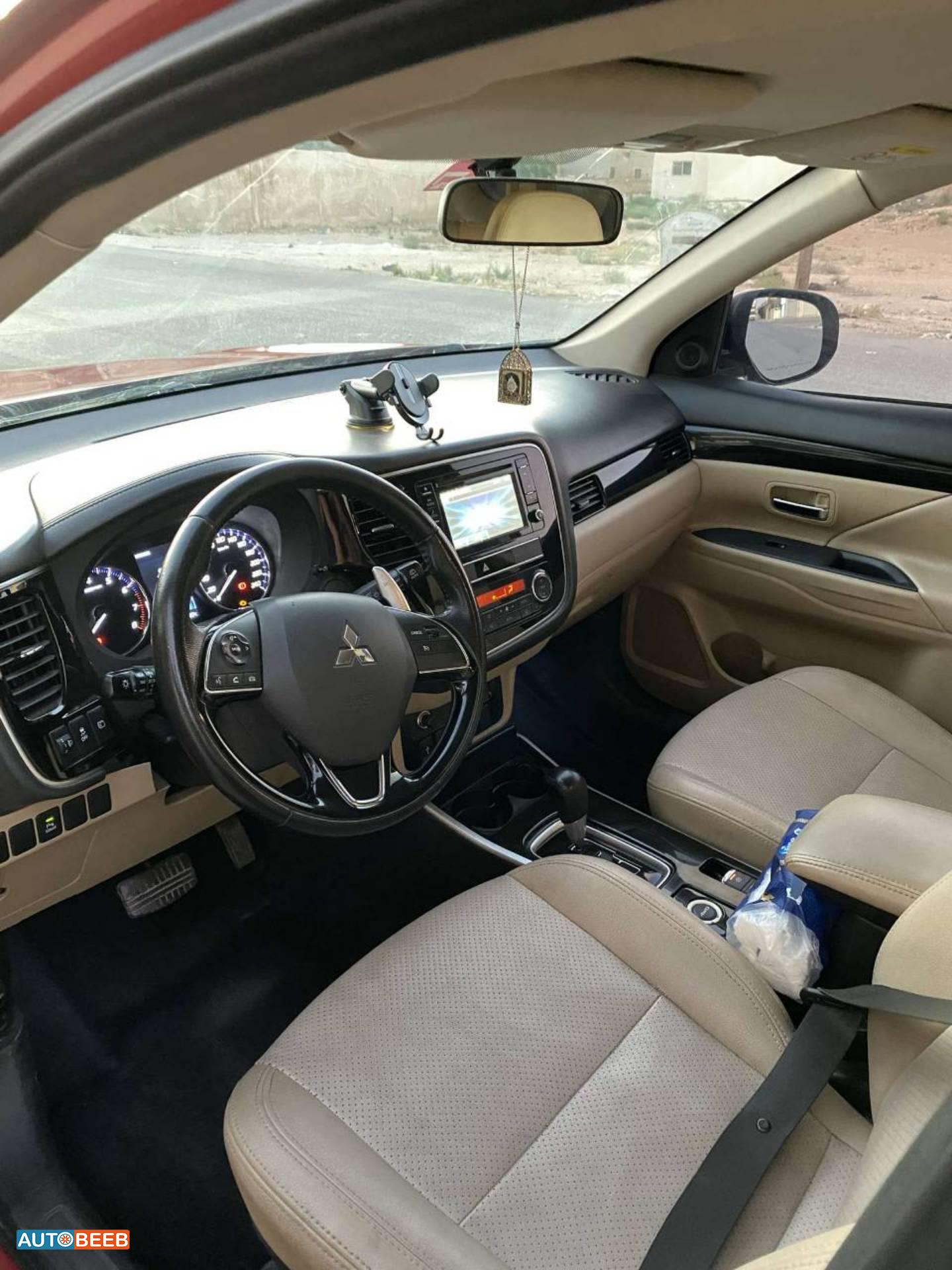 ميتسوبيشي اوتلاندر 2019