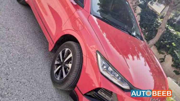 بي واي دي E2 2023