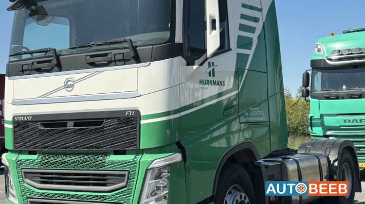 راس تريلا فولفو 2014