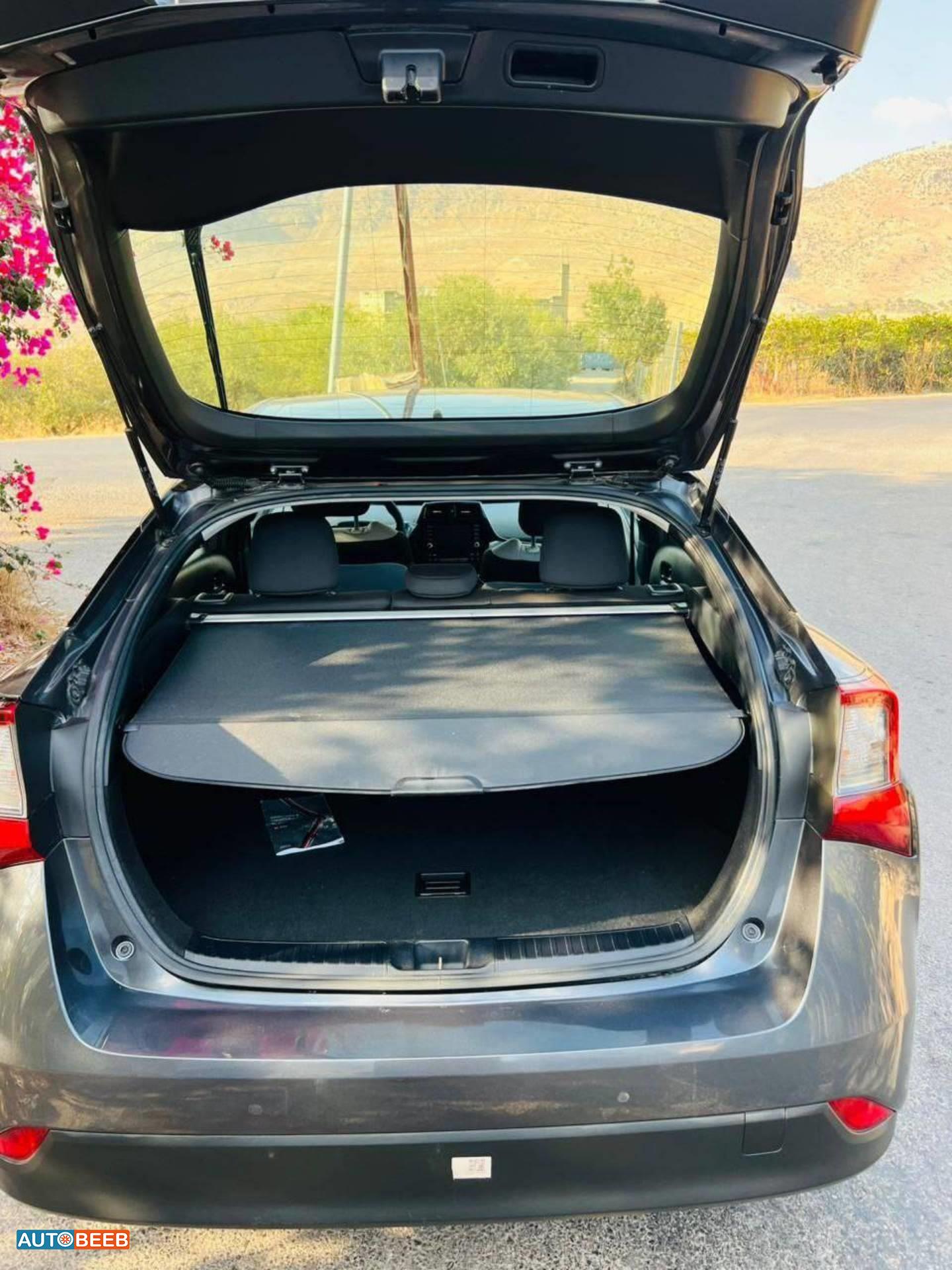 تويوتا بريوس 2020