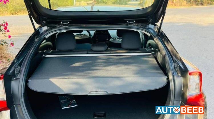 تويوتا بريوس 2020