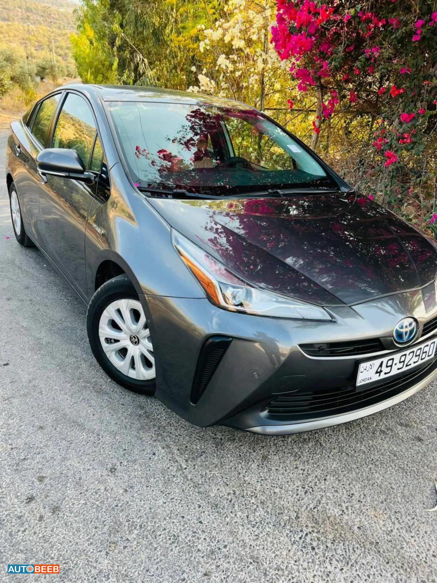 تويوتا بريوس 2020