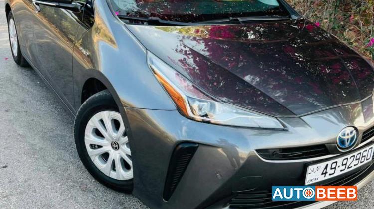 تويوتا بريوس 2020