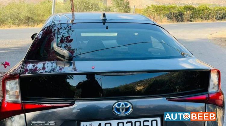 تويوتا بريوس 2020