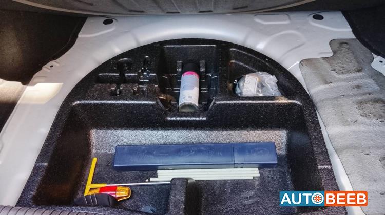 هيونداي افانتي 2016