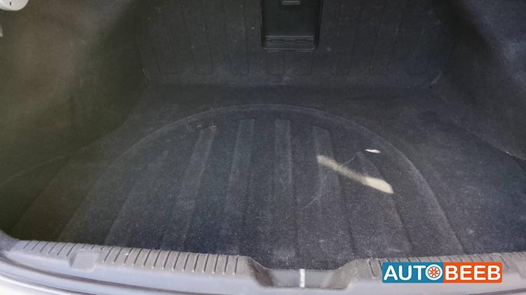 هيونداي افانتي 2016