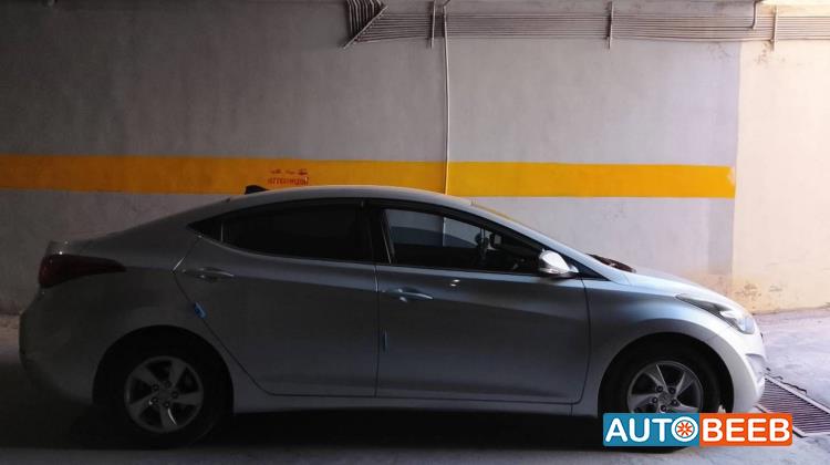 هيونداي افانتي 2016