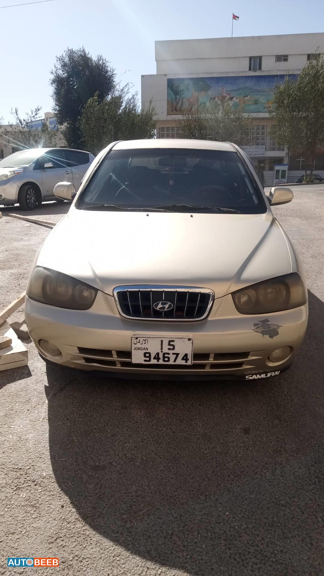 Hyundai Elantra 2002