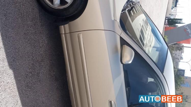 Hyundai Elantra 2002