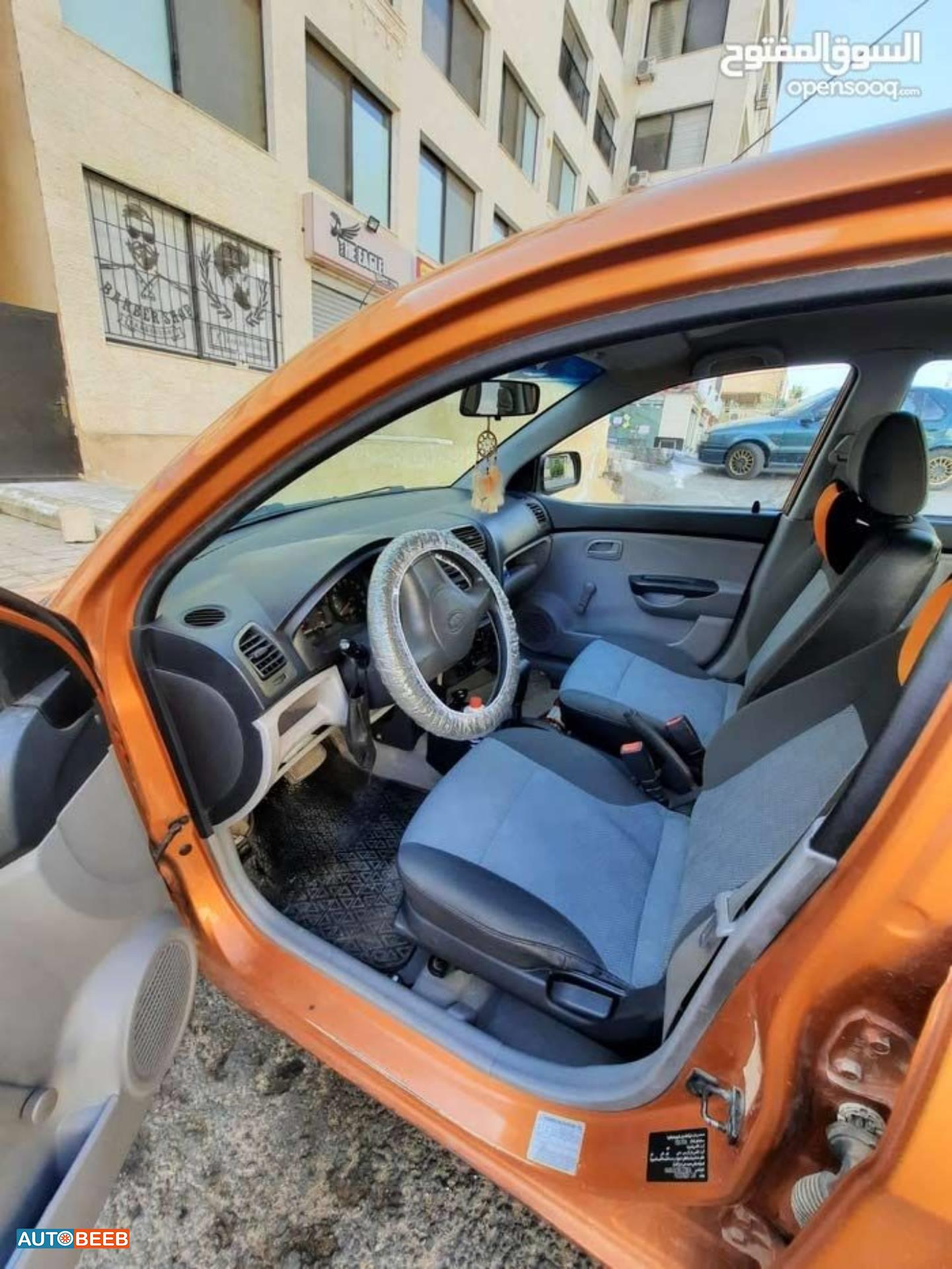 كيا بيكانتو 2006