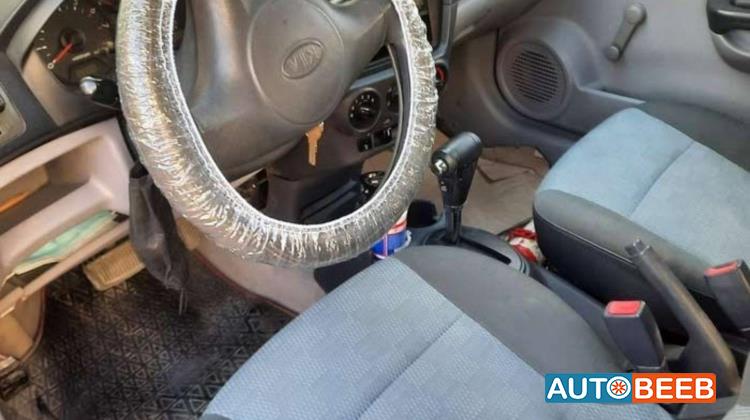 كيا بيكانتو 2006