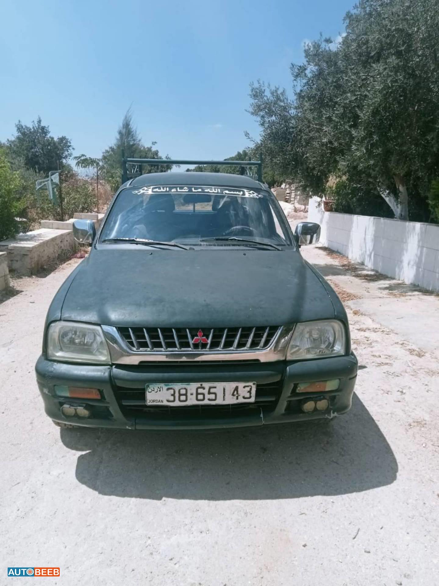 Mitsubishi L200 2001