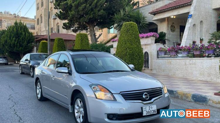 Nissan Altima 2009