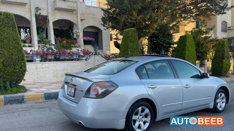 Nissan Altima 2009
