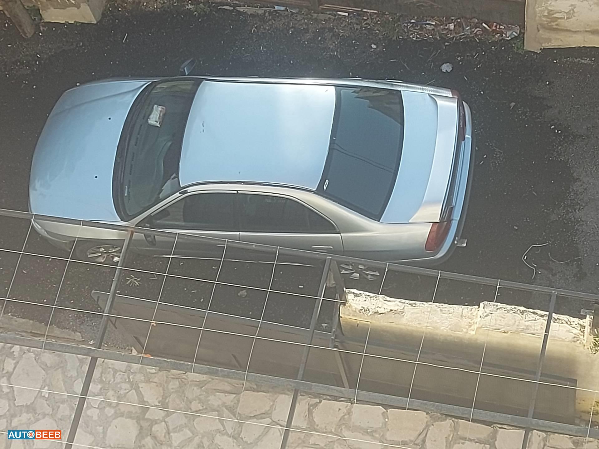 ميتسوبيشي لانسر 2000