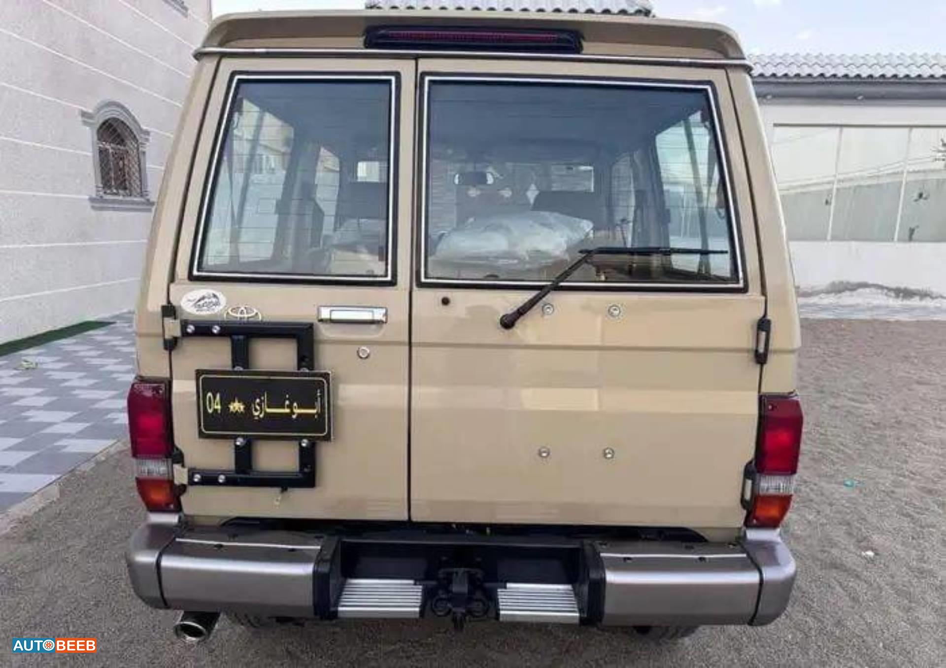 تويوتا لاندكروزر 2016