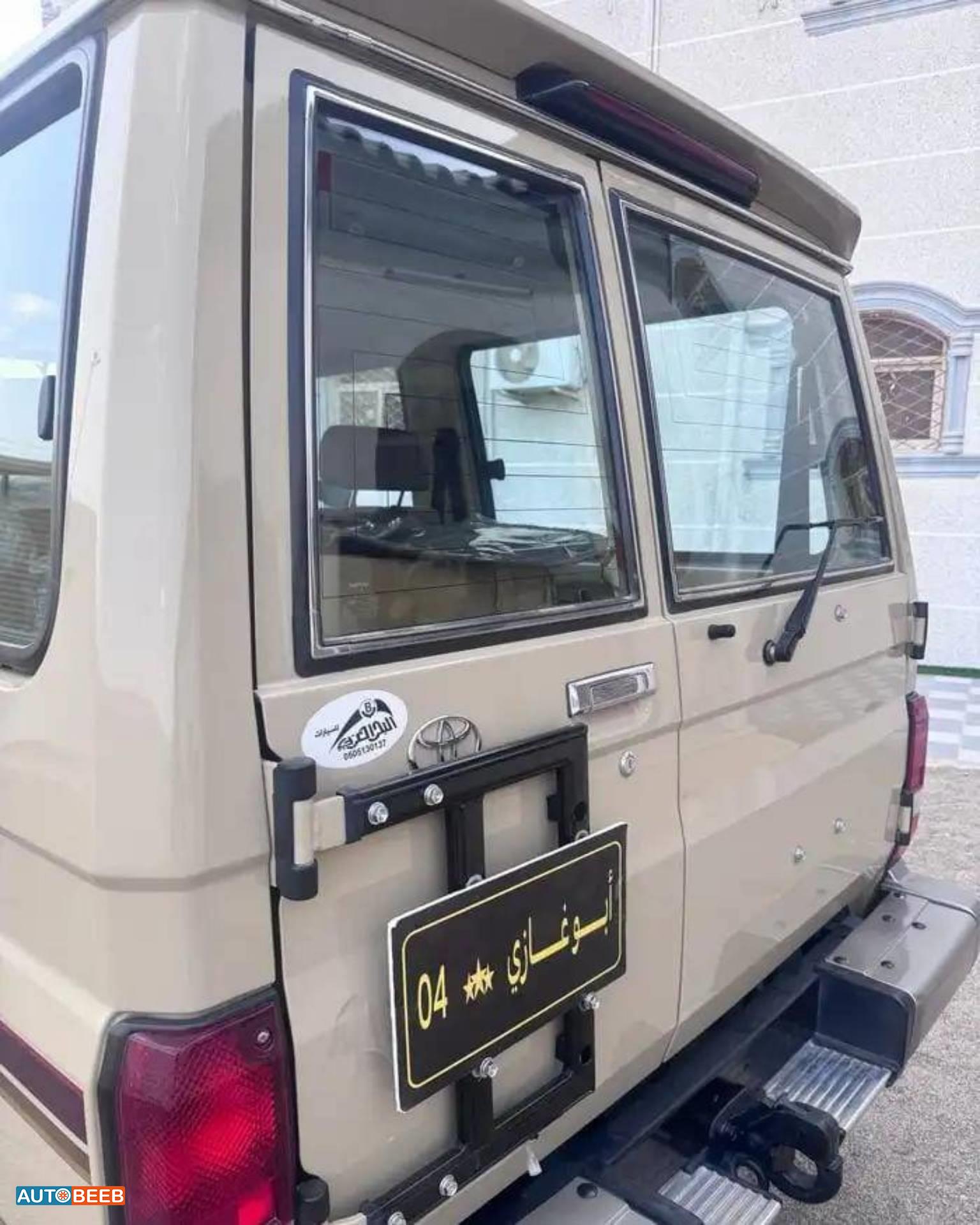 تويوتا لاندكروزر 2016