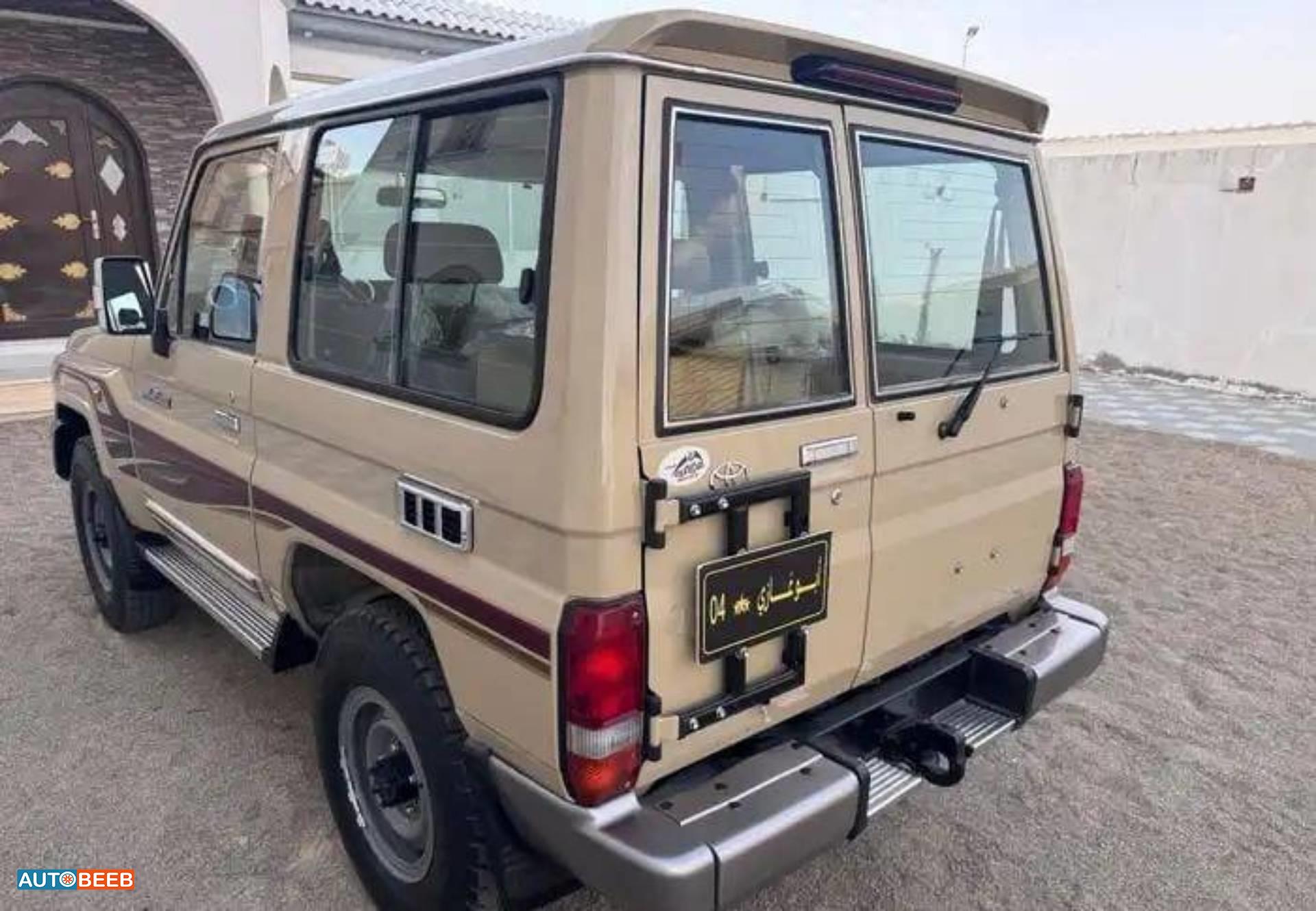 تويوتا لاندكروزر 2016