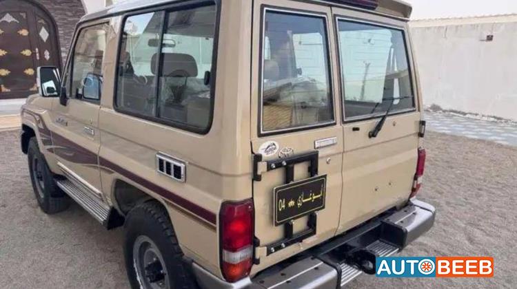 تويوتا لاندكروزر 2016