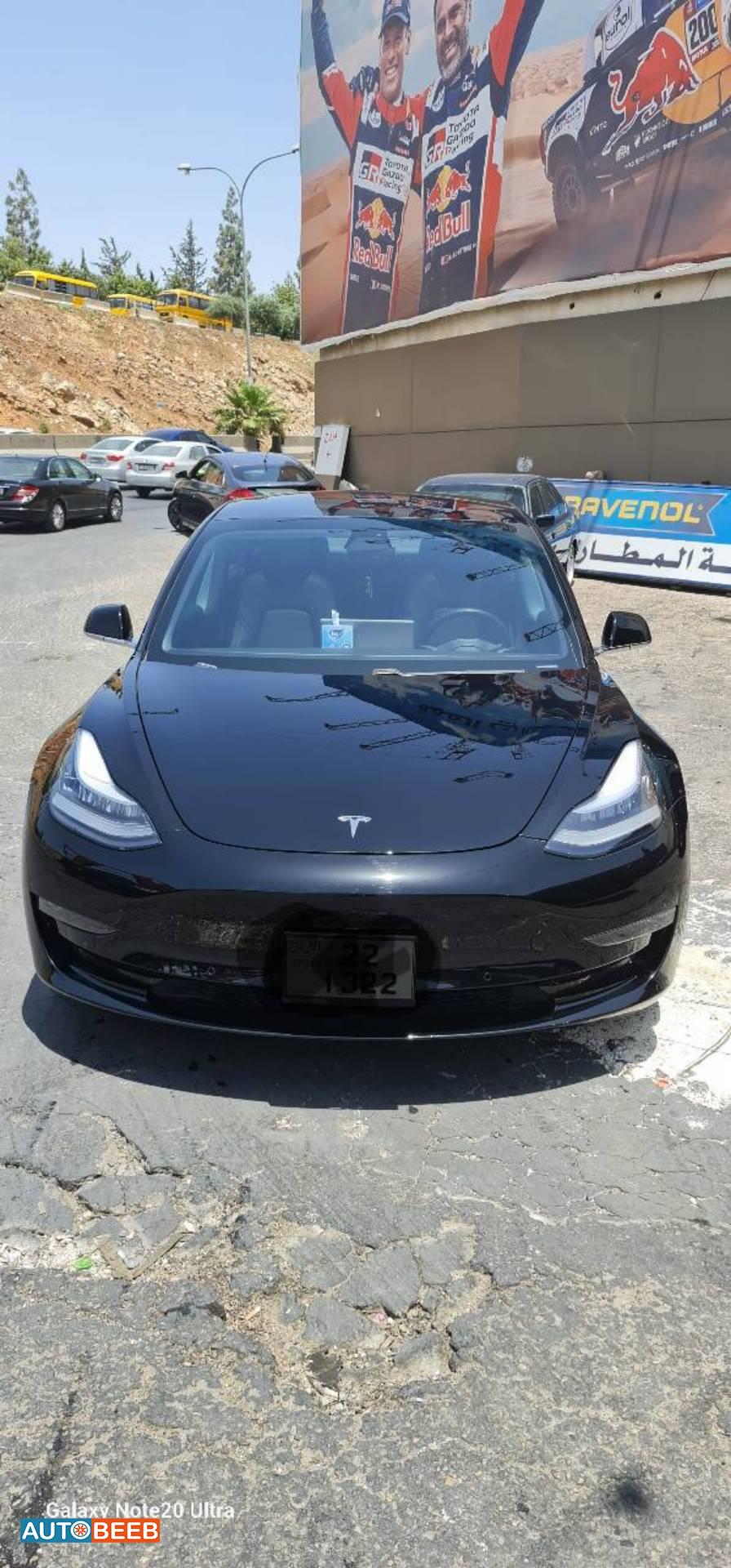 تيسلا 3 2018