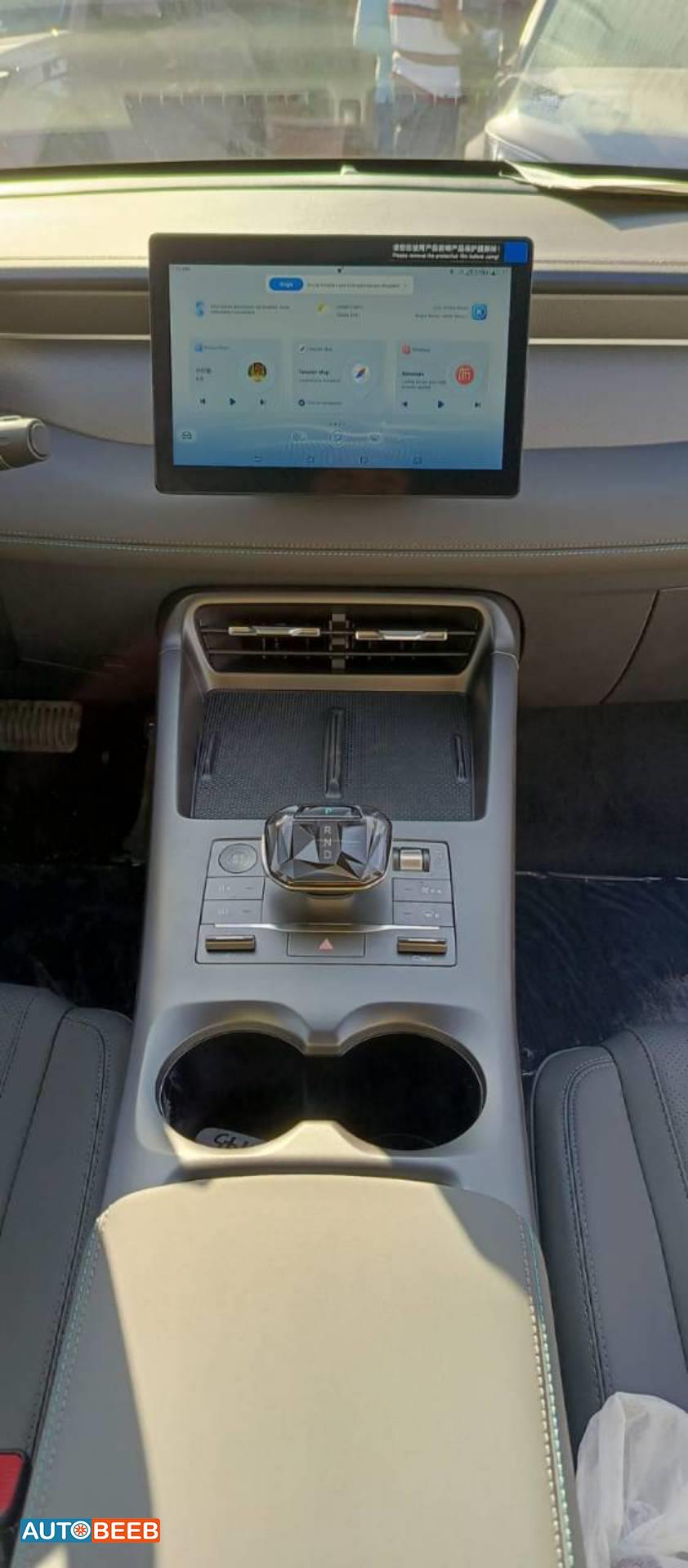 بي واي دي كين 2025