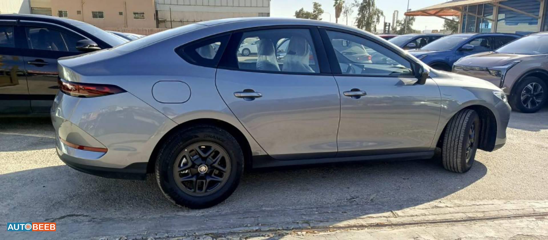 بي واي دي كين 2025