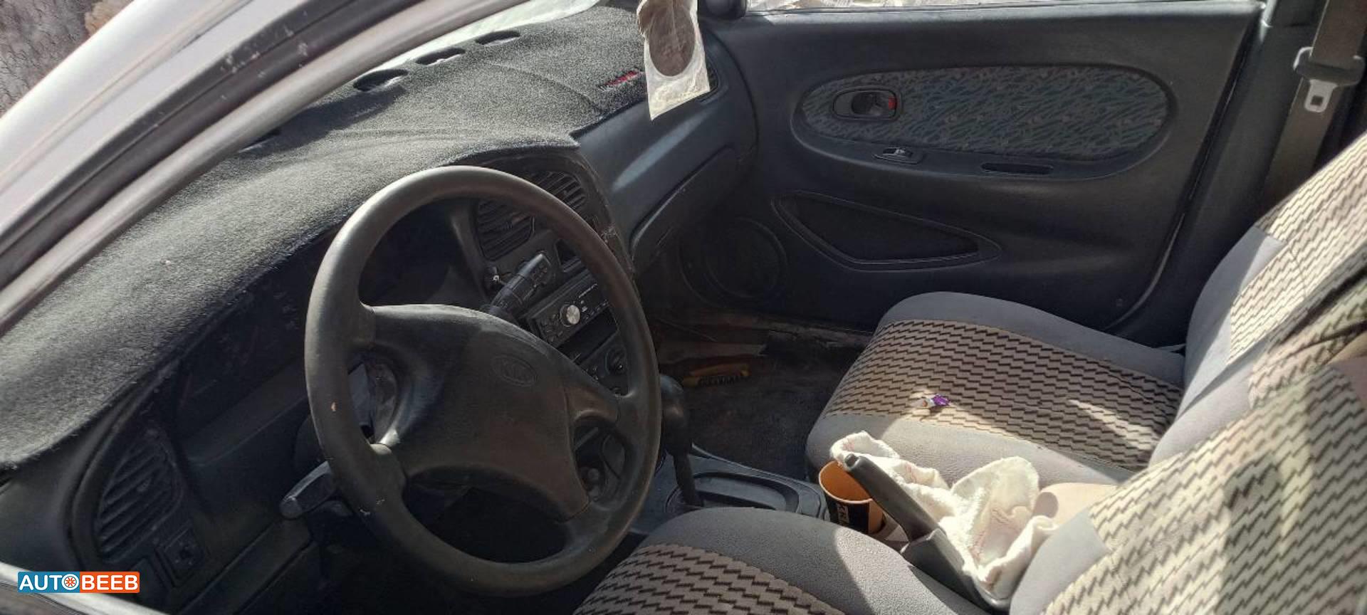 كيا سيفيا 1996