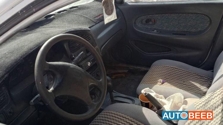 كيا سيفيا 1996