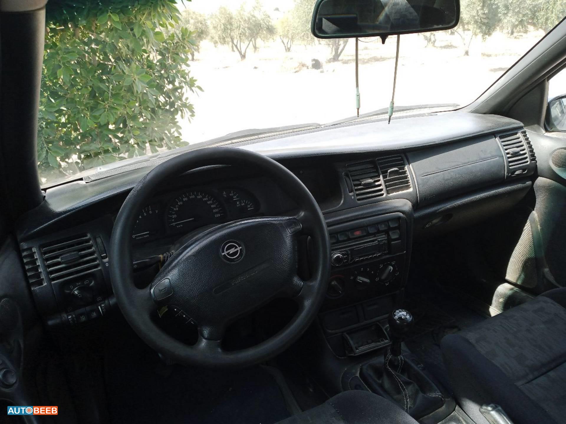 Opel Vectra 1998