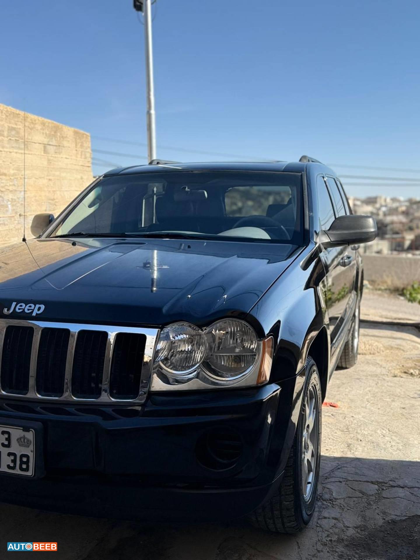 جيب جراند شيروكي 2006