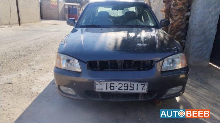 Hyundai Accent 2000