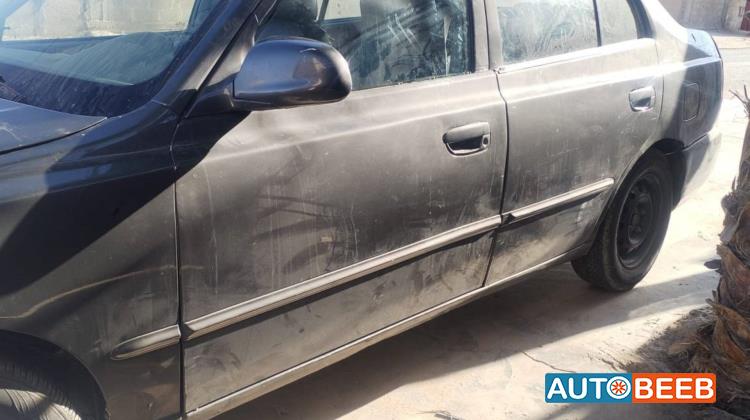 Hyundai Accent 2000