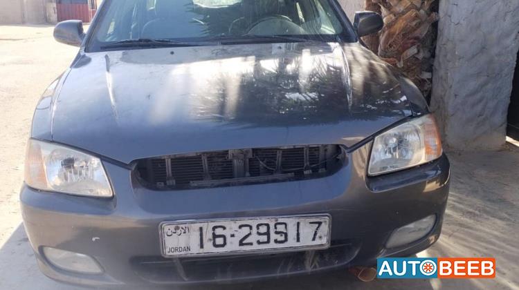 Hyundai Accent 2000