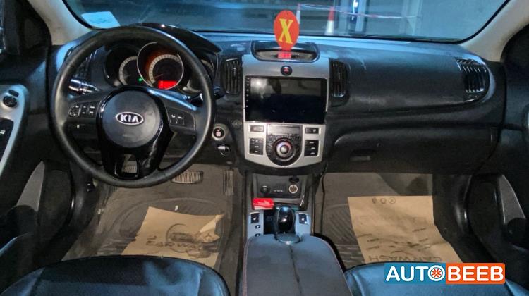 كيا فورتي 2009